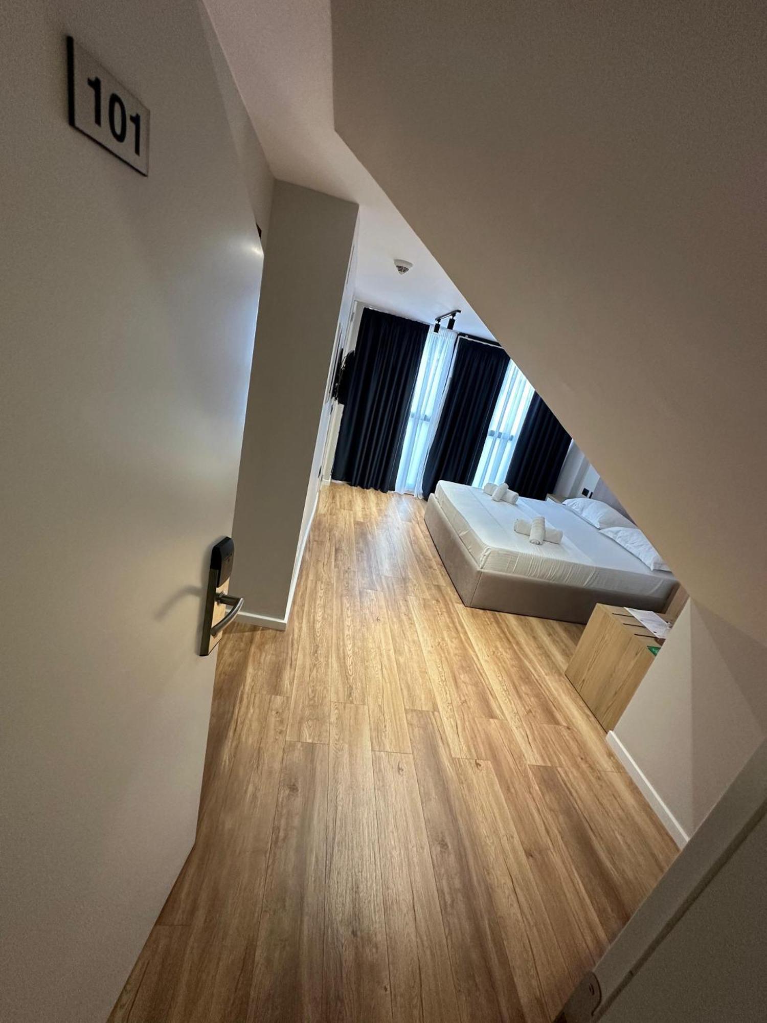 Bel Ami Tirana 2 Hotel Eksteriør billede